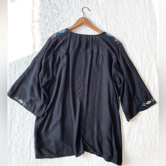 American Eagle Boho Embroidered Aztec Open Cardigan - Picture 8 of 13